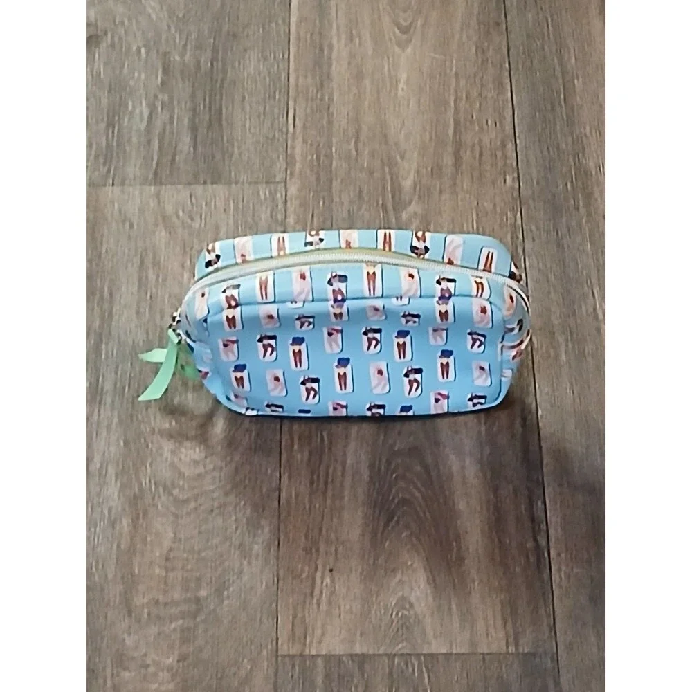 Ipsy cosmetic bag